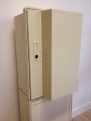 [8500363] PORTE COFFRET S2300/2400 POUR COMPTEURS A PISTONS G16 ET G25 94MM 8500363